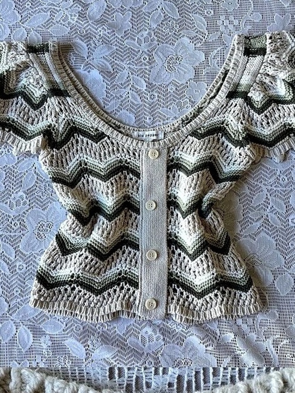 blu pepper Geometric Cardigan in Cream & Green Size Small Like New